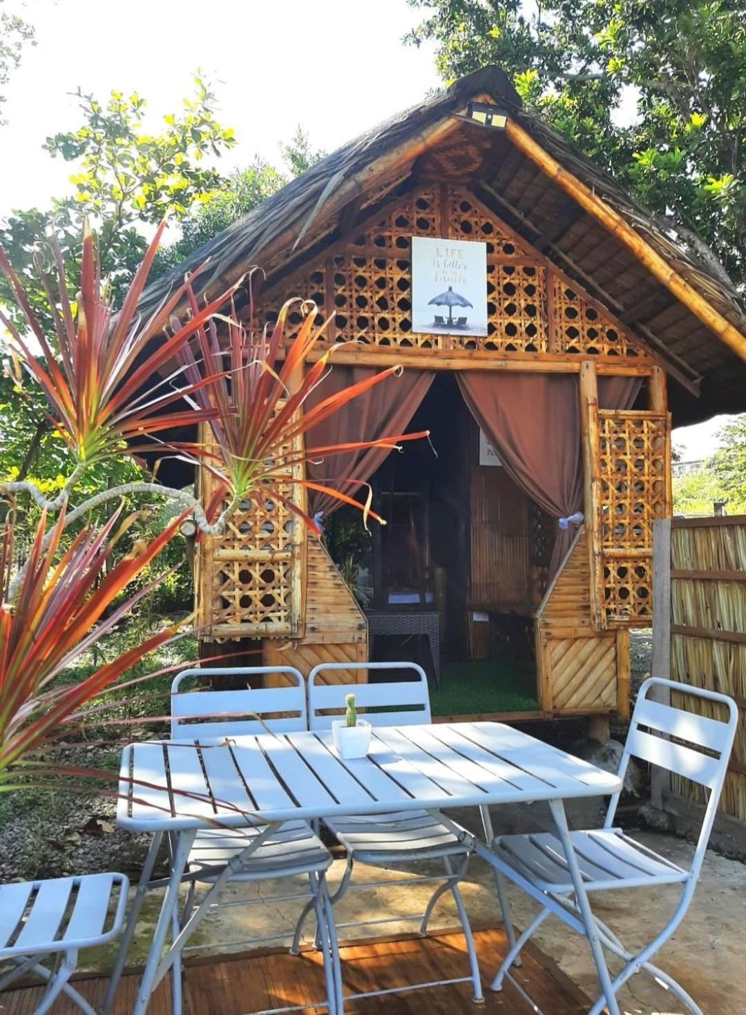Hotel Jush Native And Glamping Dauis Exterior foto