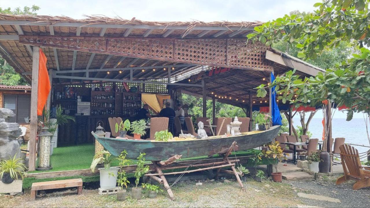 Hotel Jush Native And Glamping Dauis Exterior foto