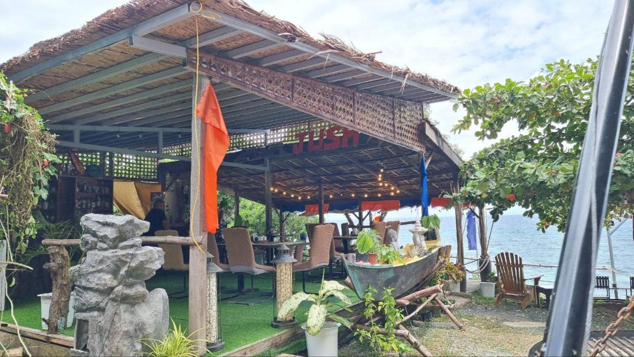 Hotel Jush Native And Glamping Dauis Exterior foto